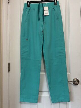 Figs Axim Cargo Scrub Pants In Light Teal Size XSR  29” x 31”
